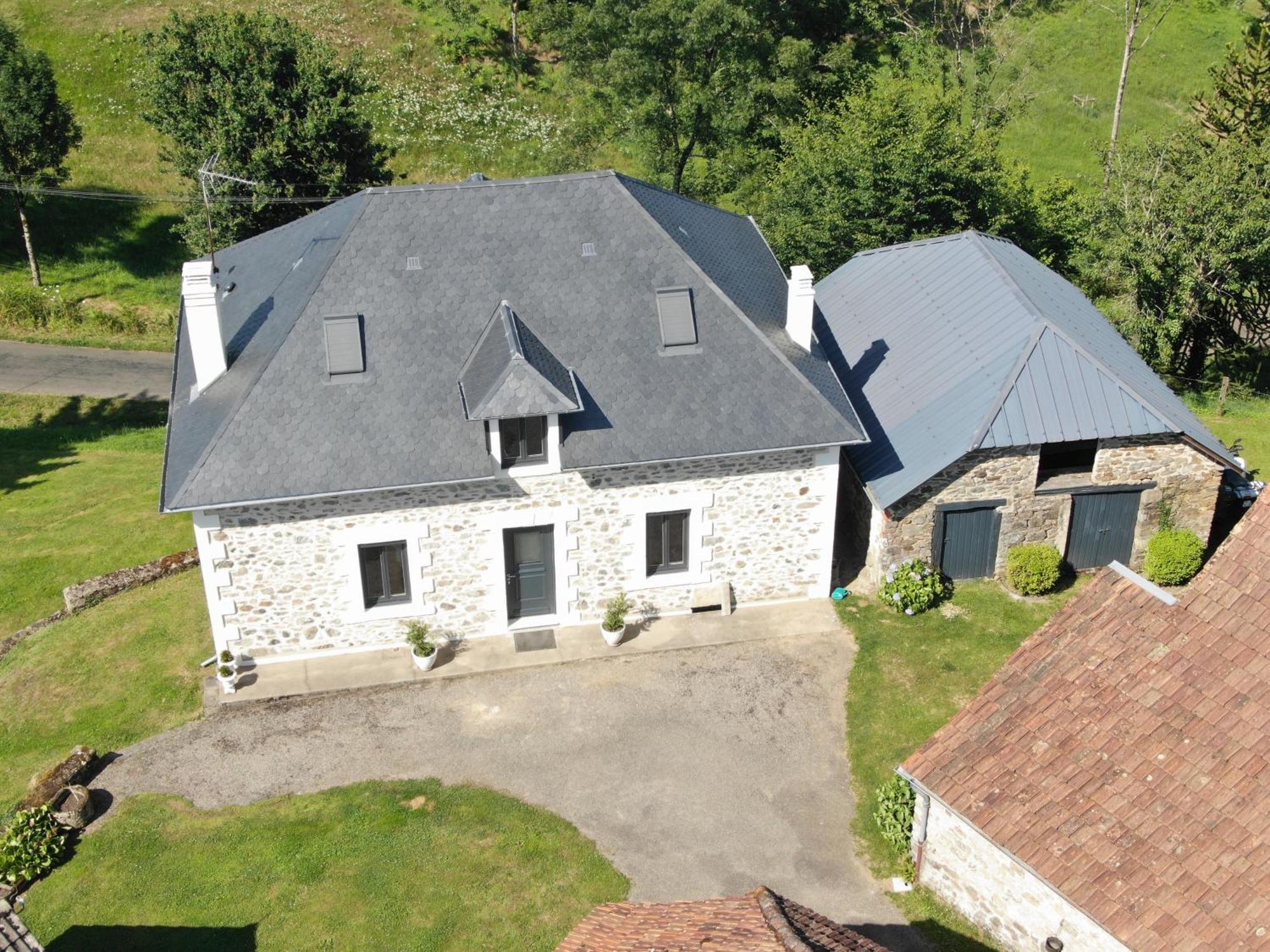 Maison Dans Ancien Corps De Ferme 4 A 6 Personnes Saint-Clement  エクステリア 写真